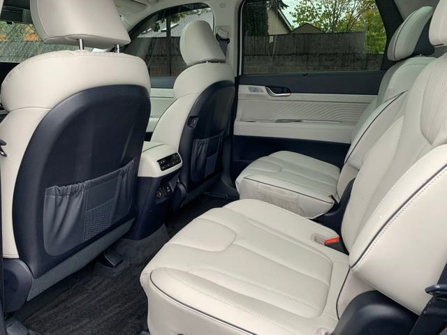 Used 2025 Hyundai Palisade Calligraphy AWD/4WD image 18