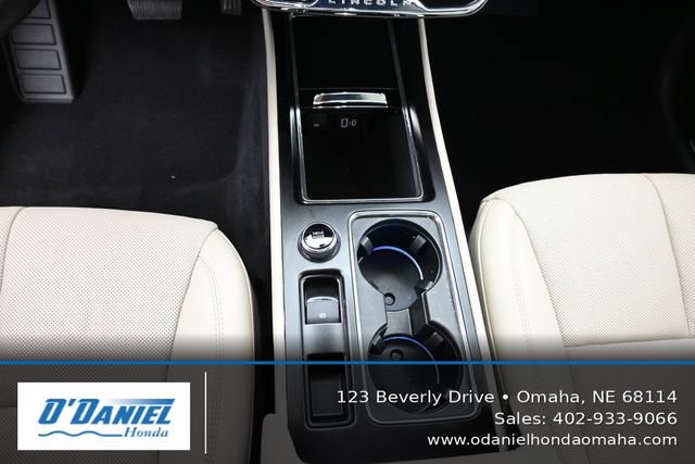 Used 2025 Lincoln Corsair Grand Touring AWD/4WD image 33