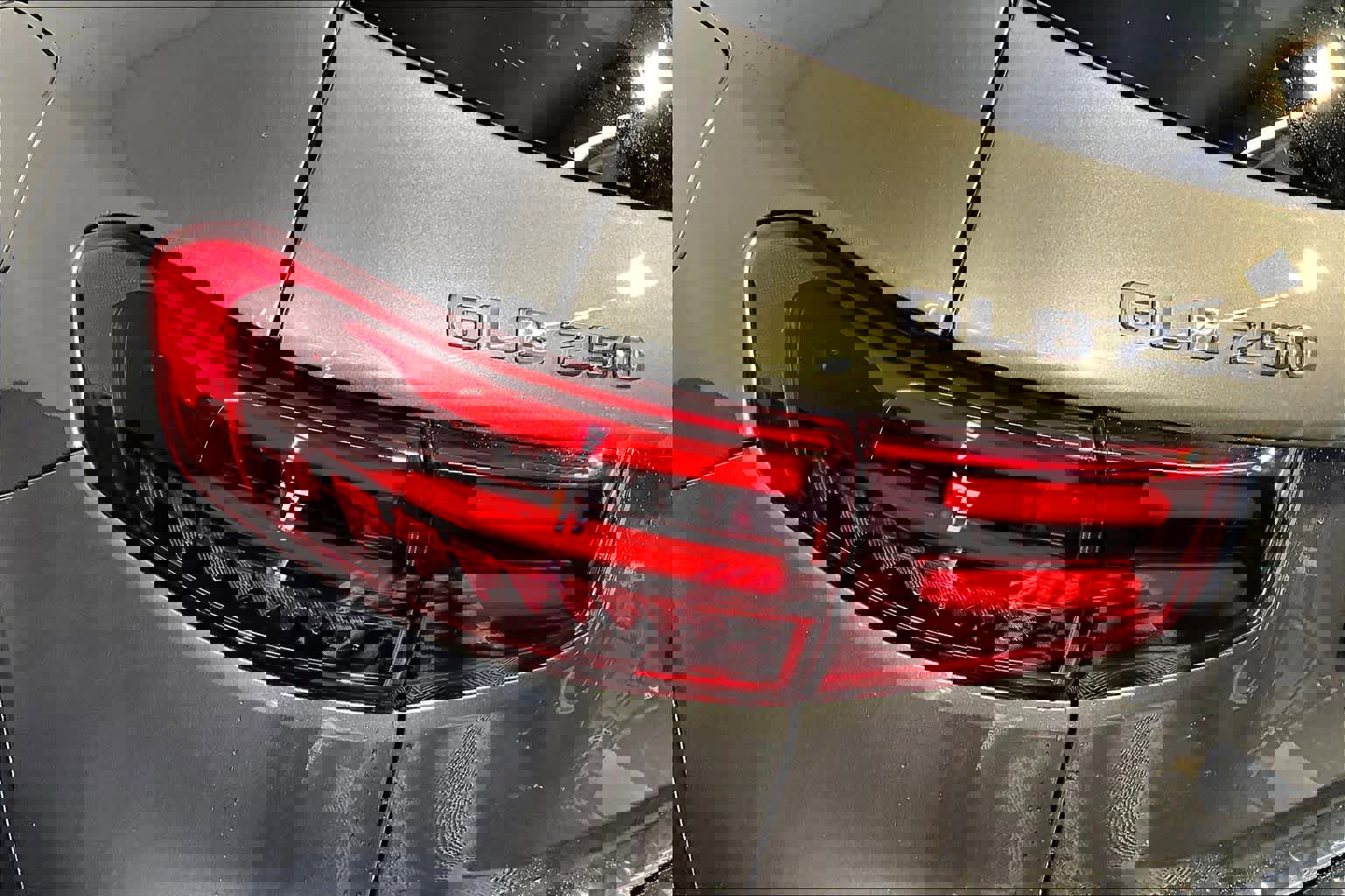 New 2026 Mercedes-Benz GLB 250 4MATIC image 5