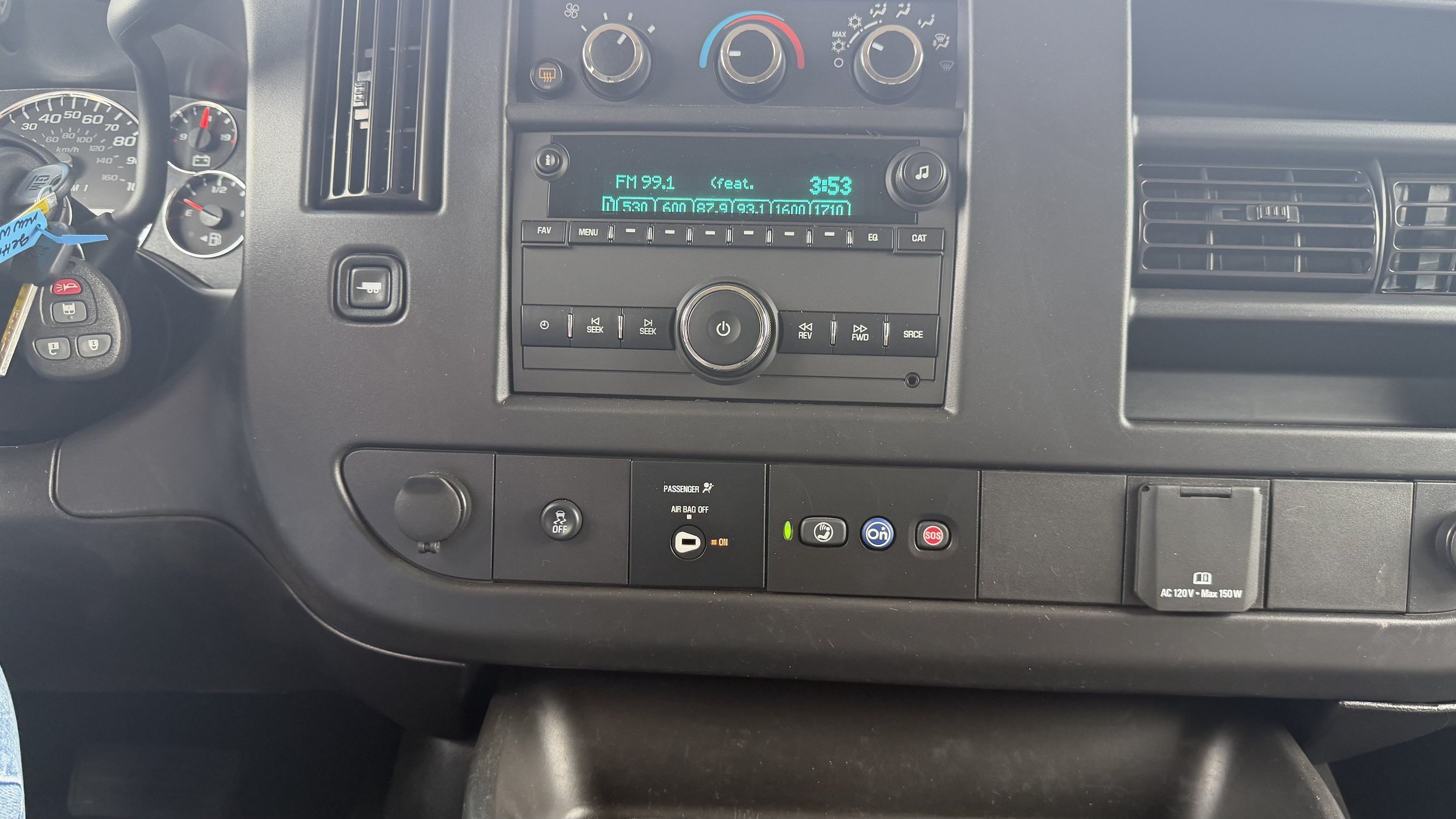 Used 2024 Chevrolet Express 3500 LS RWD image 33
