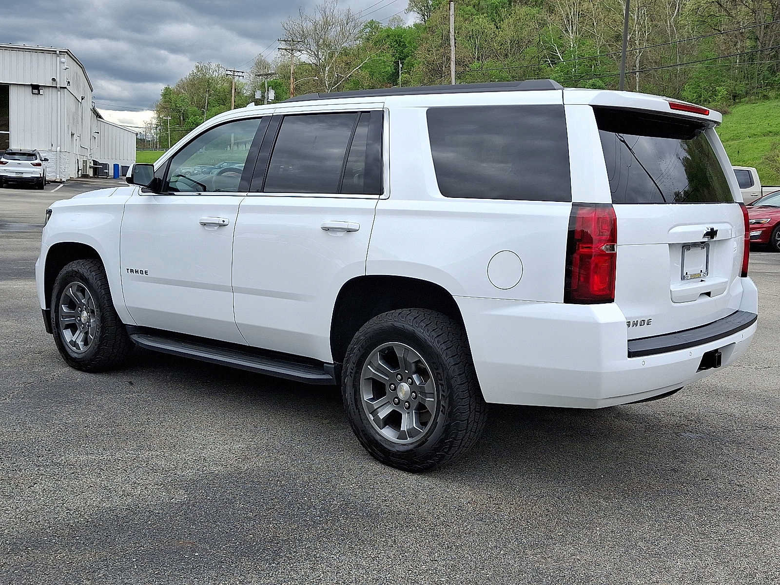 Used 2019 Chevrolet Tahoe LS w/ Max Trailering Package AWD/4WD image 4