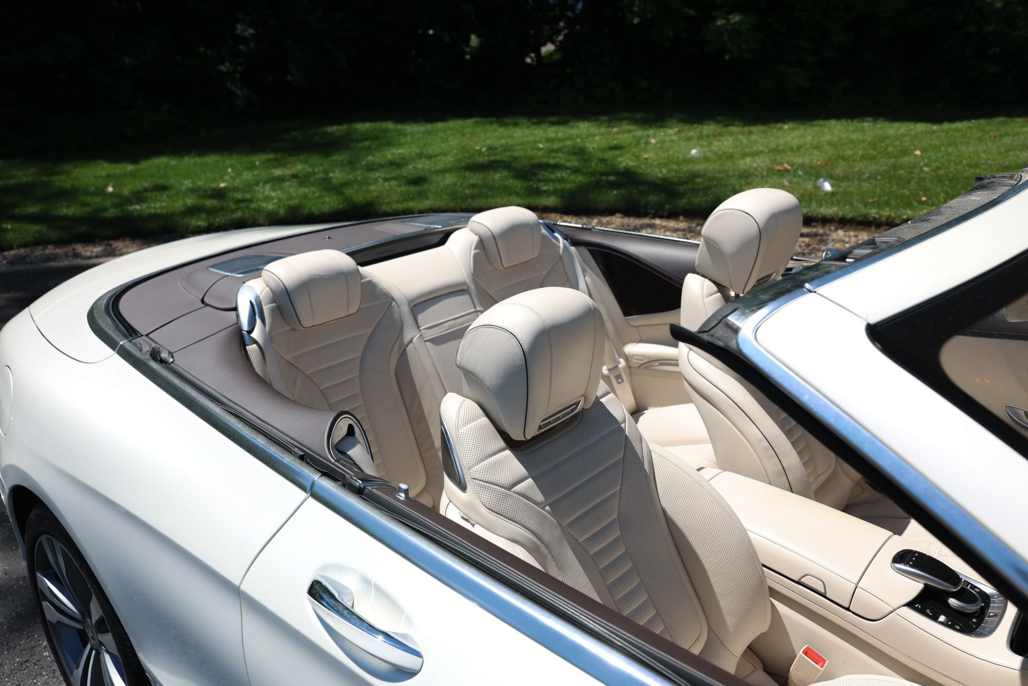 Used 2019 Mercedes-Benz S 560 Cabriolet w/ Premium Package image 3