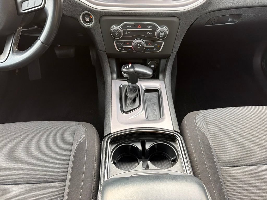 Used 2022 Dodge Charger SXT w/ Blacktop Package RWD image 26