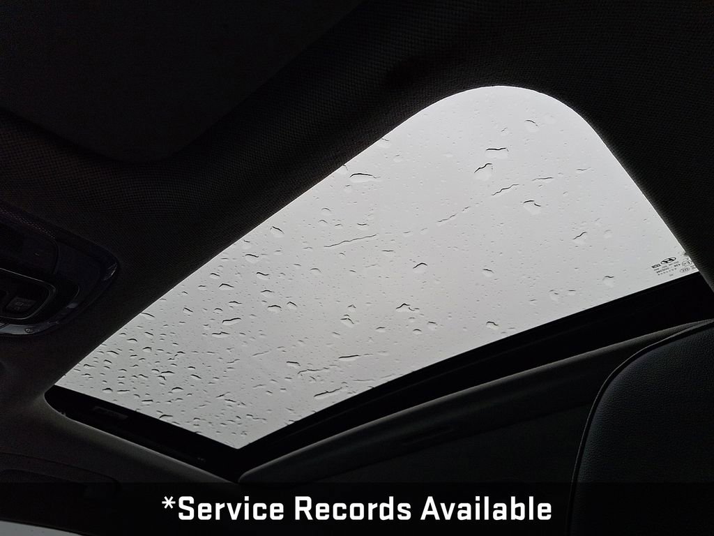 Used 2023 Hyundai Elantra Limited w/ Preferred Accessory Package image 14