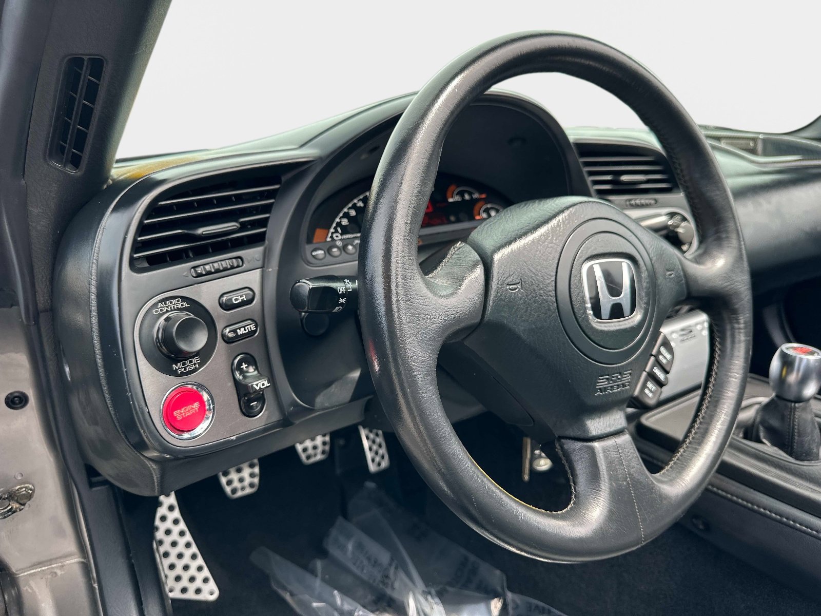 Used 2004 Honda S2000 image 14