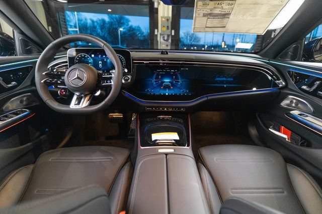 New 2026 Mercedes-Benz E 53 AMG e 4MATIC Sedan image 12