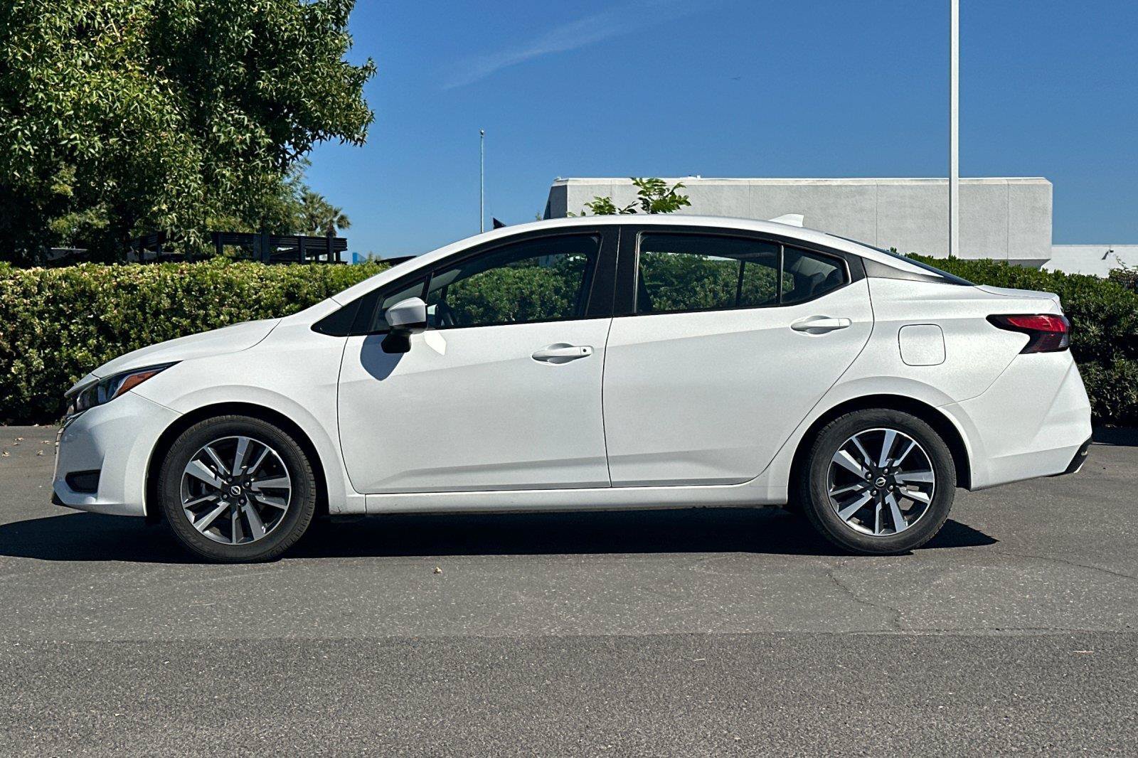 Certified 2024 Nissan Versa SV FWD image 6