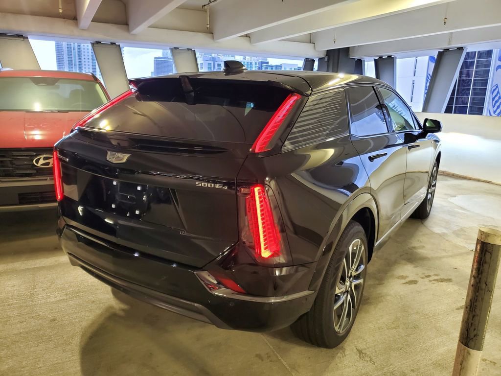 New 2025 Cadillac Optiq Sport 2 image 5