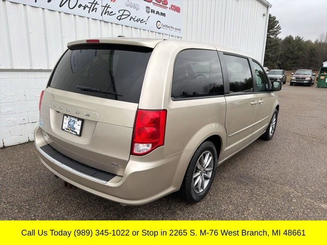 Used 2014 Dodge Grand Caravan R/T w/ Driver Convenience Group image 10