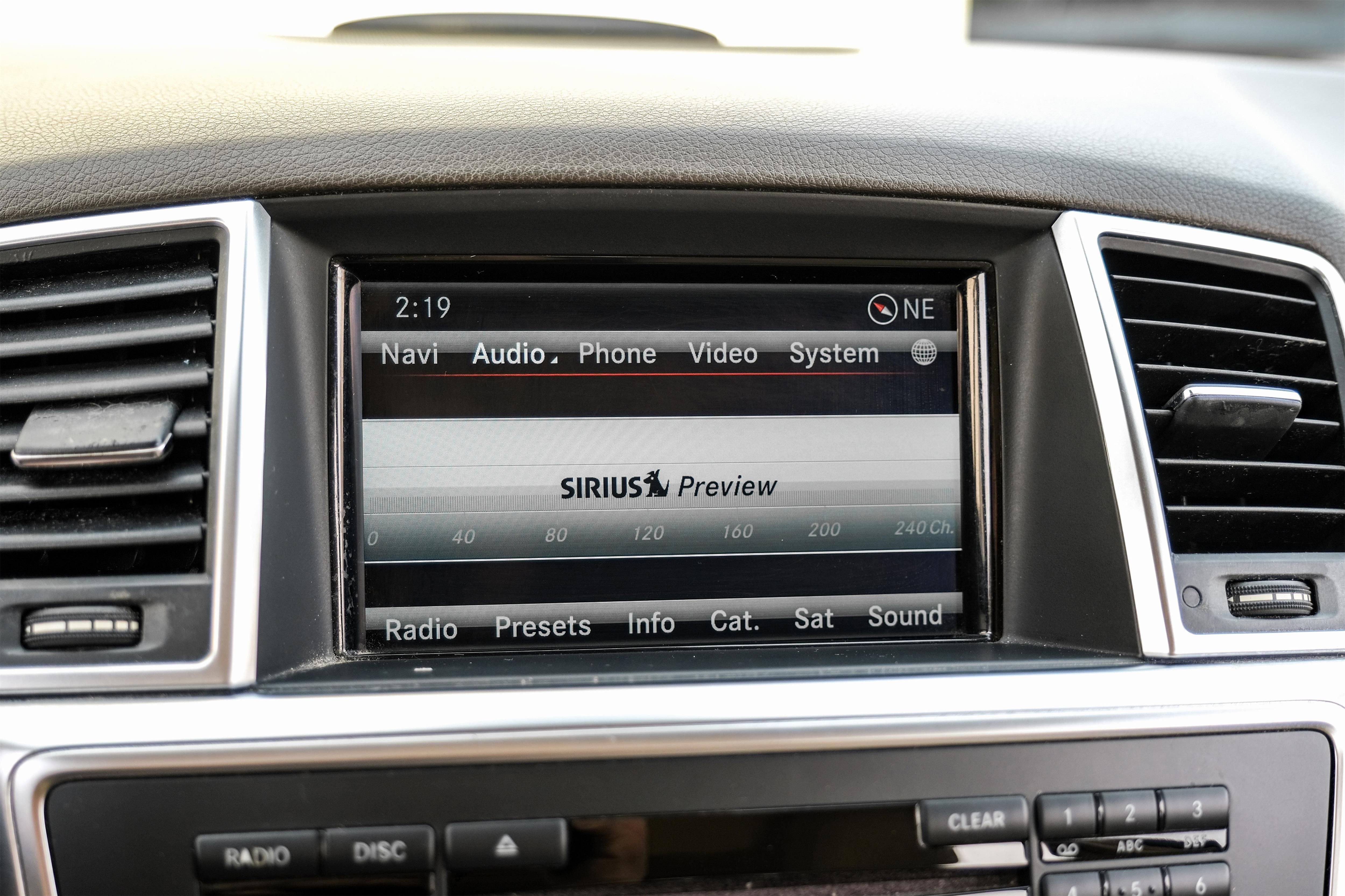 Used 2015 Mercedes-Benz ML 350 4MATIC image 28