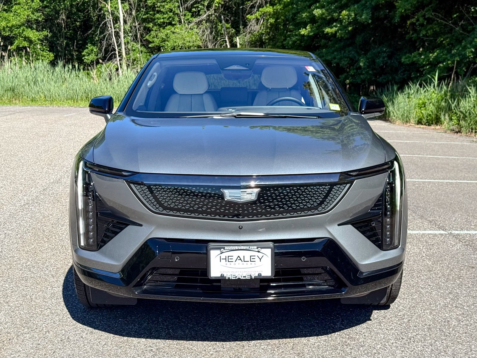 Used 2026 Cadillac Optiq Sport 2 AWD/4WD image 2