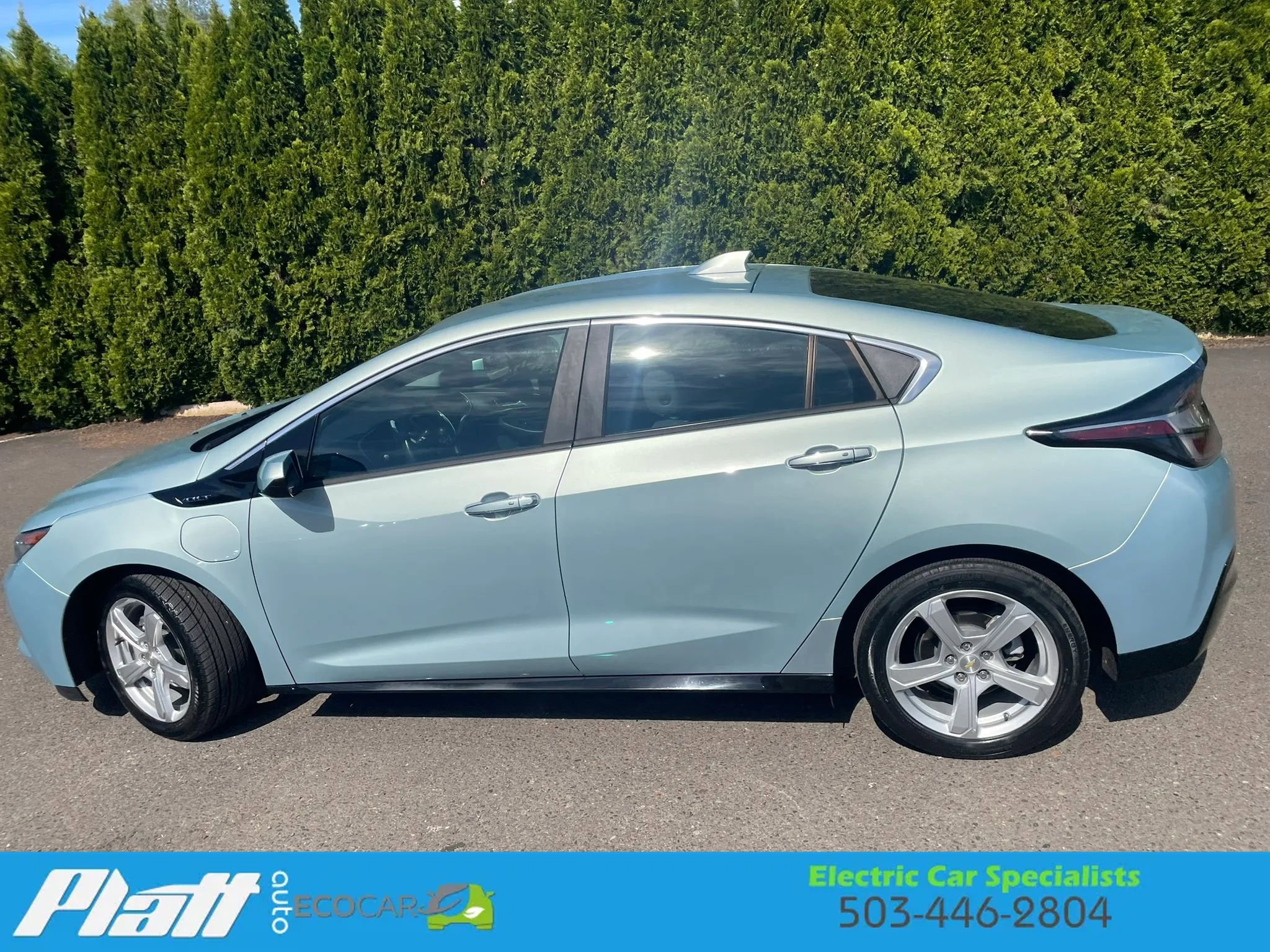 Used 2018 Chevrolet Volt LT w/ Comfort Package FWD image 6