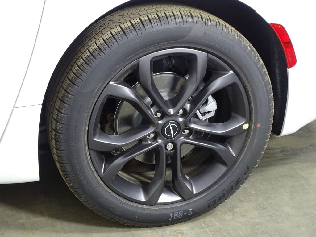 New 2026 Chrysler Pacifica Select image 44