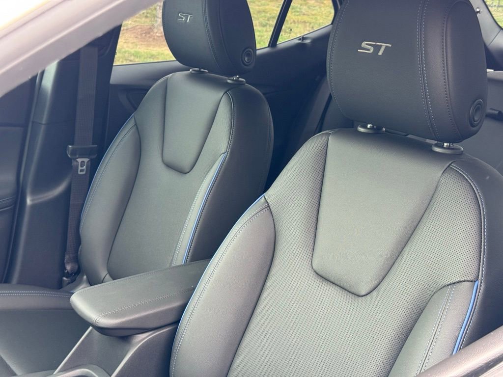 New 2026 Buick Encore GX Sport Touring w/ Advanced Technology Package image 14