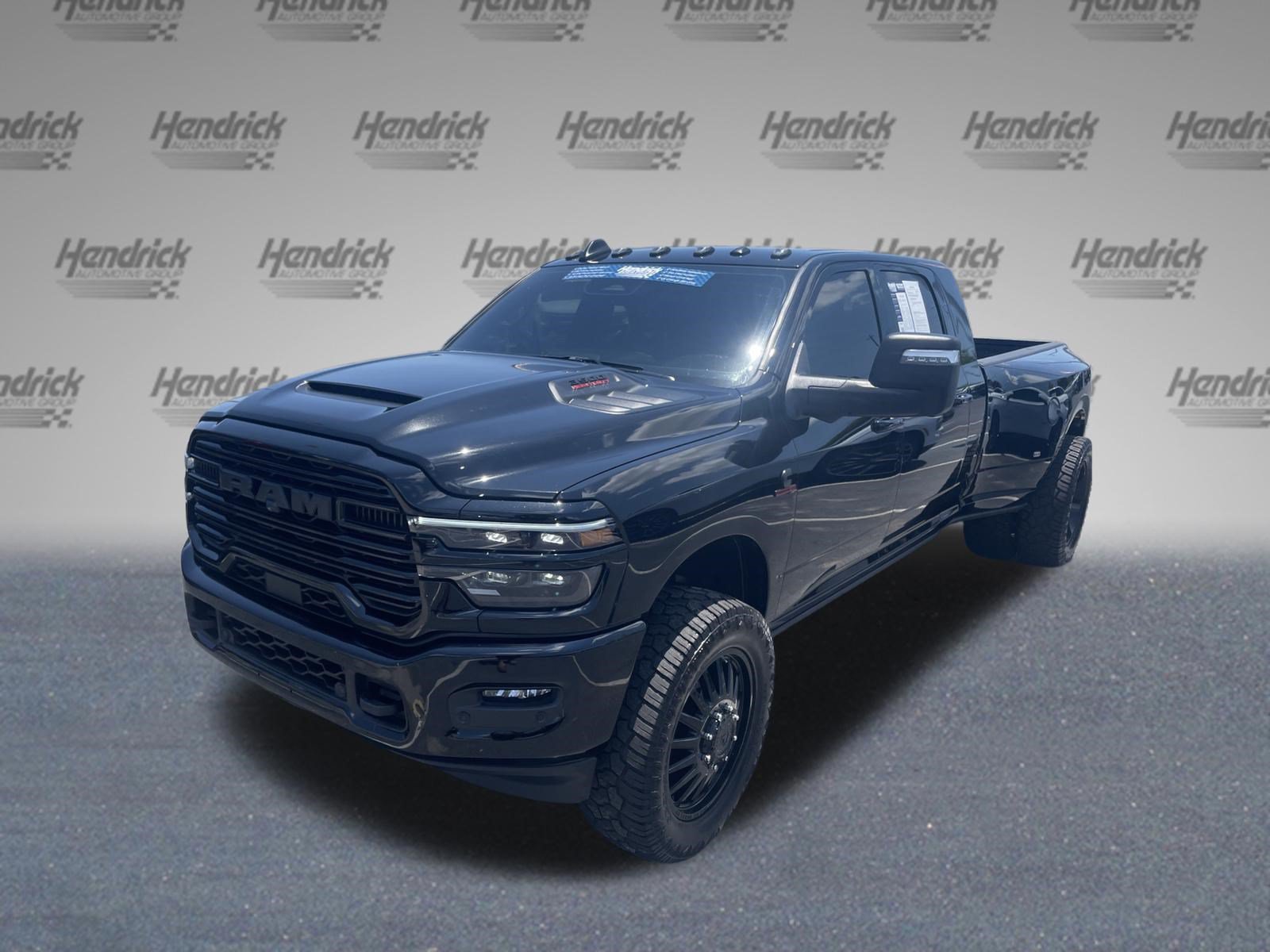 Used 2026 RAM 3500 Laramie AWD/4WD image 4