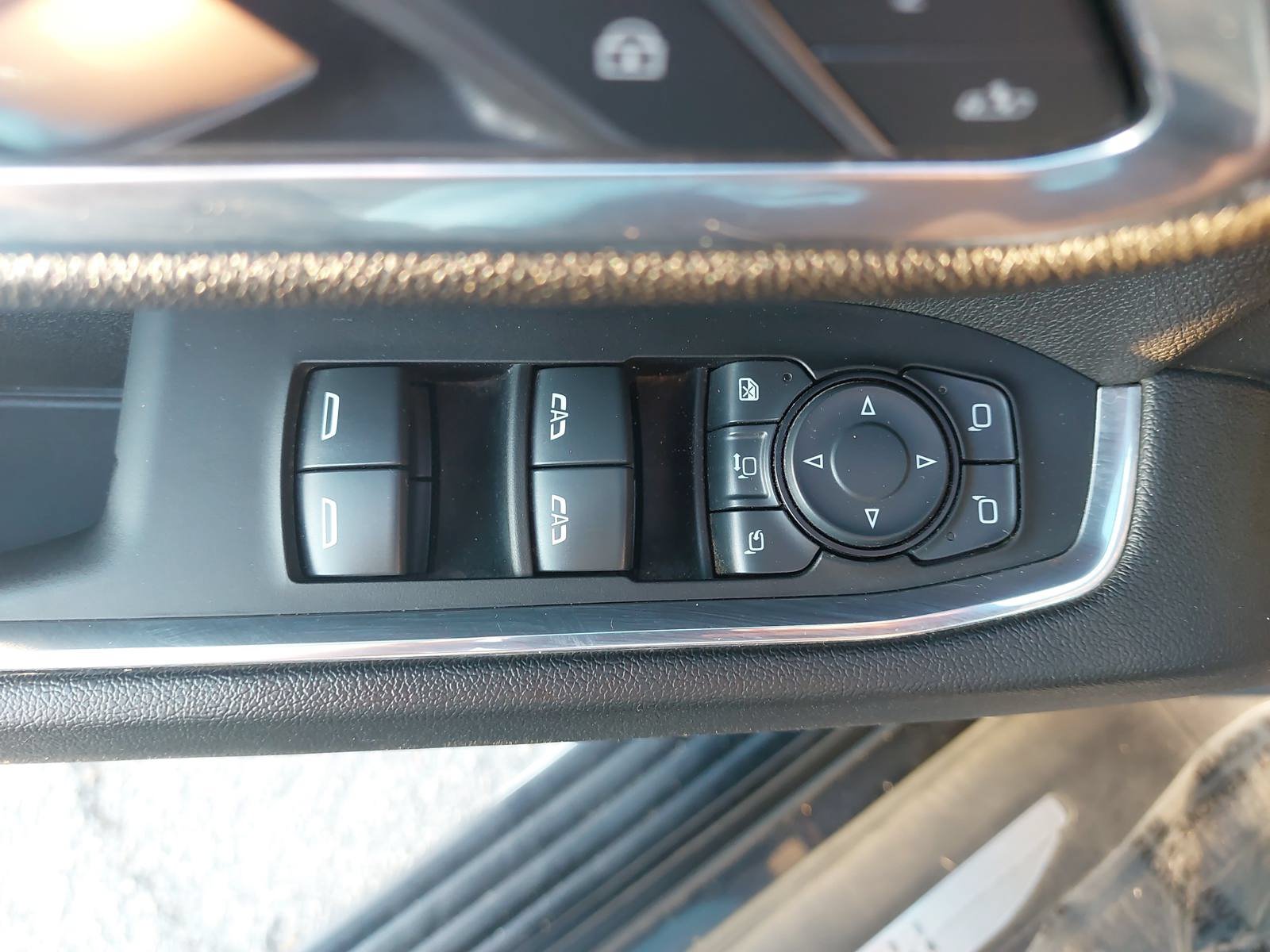 Used 2024 Chevrolet Silverado 2500 High Country w/ Technology Package AWD/4WD image 28