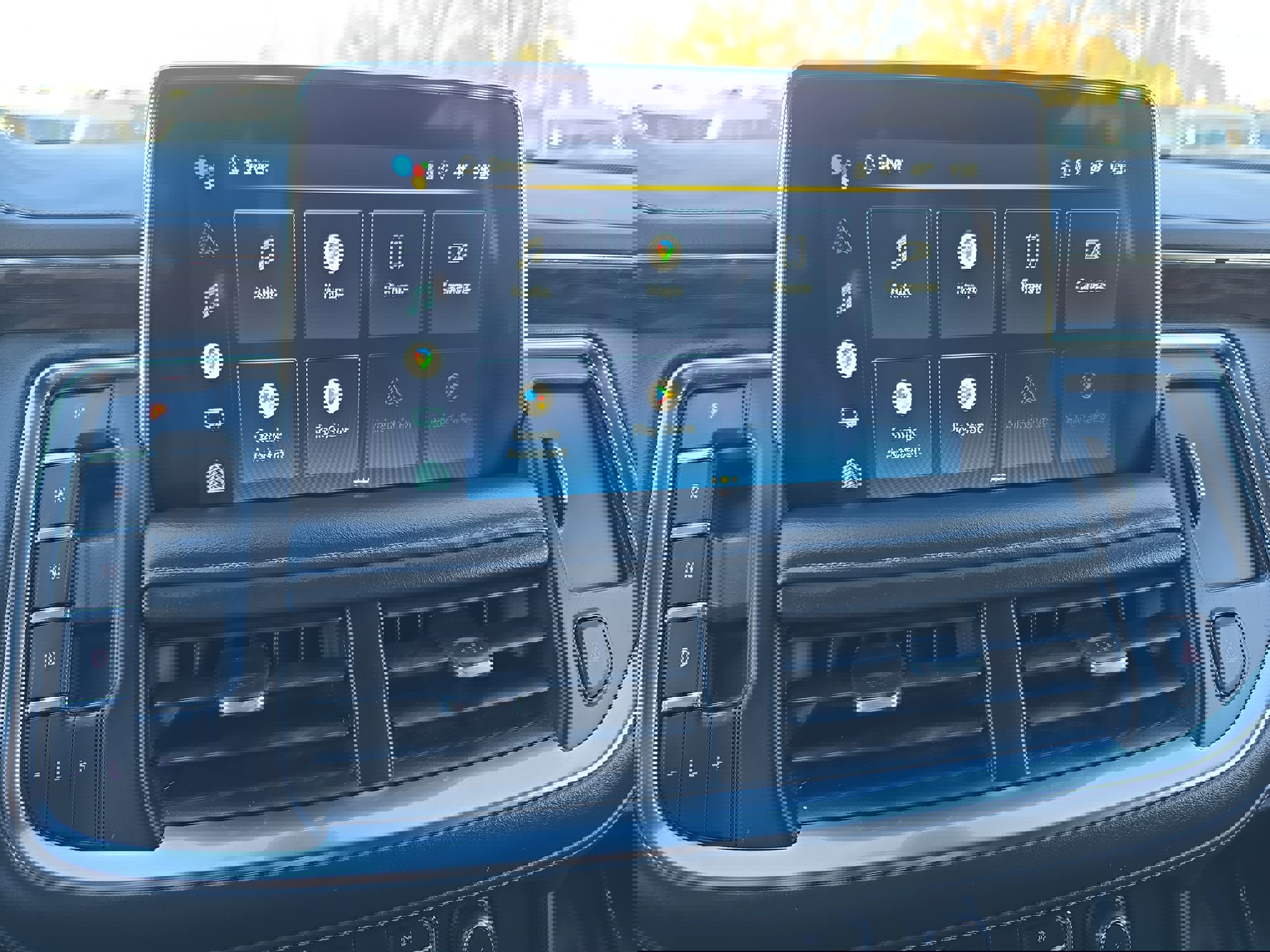 Used 2022 Chevrolet Tahoe Z71 w/ Luxury Package image 24