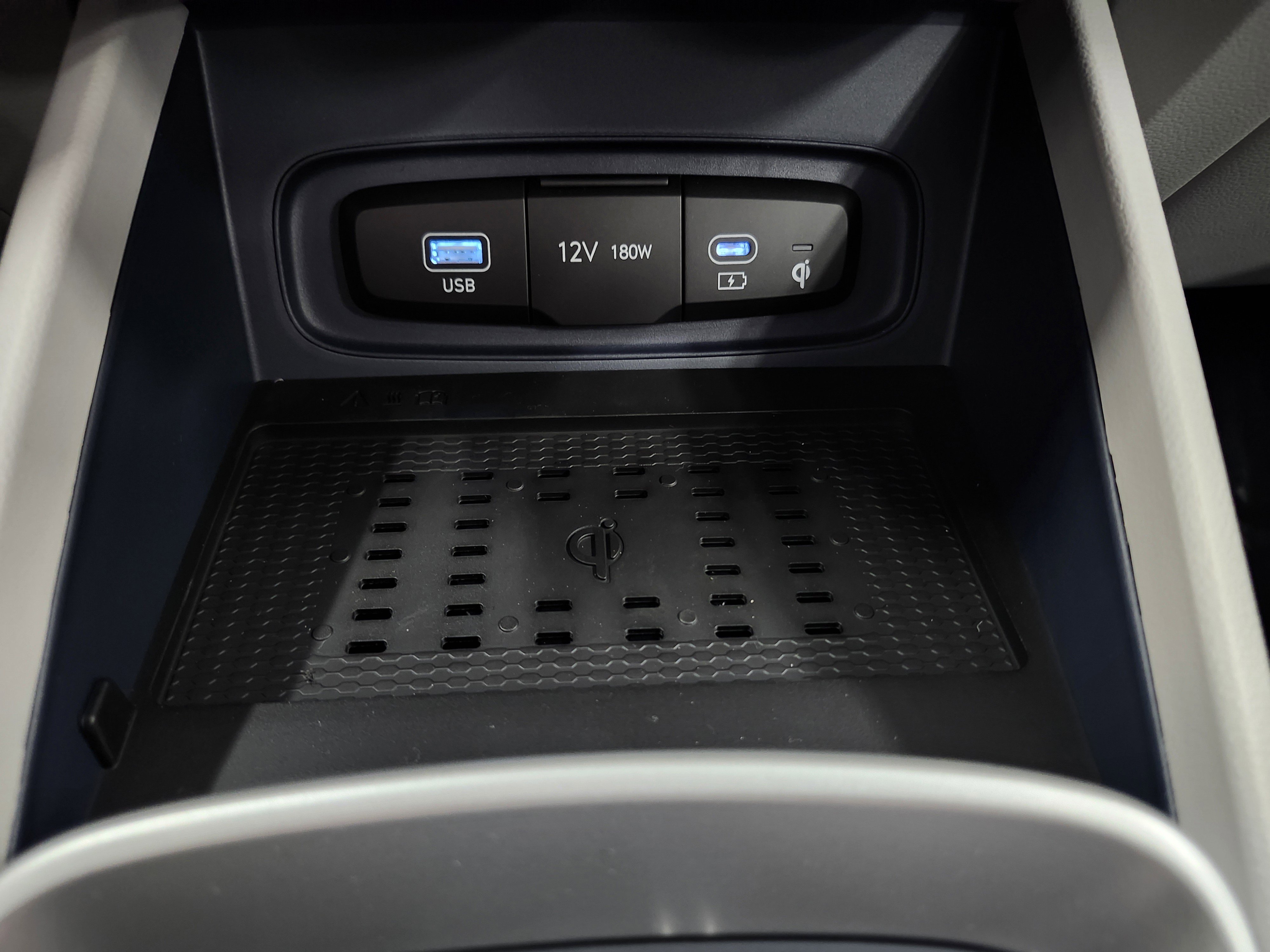 New 2026 Hyundai Venue SEL image 10