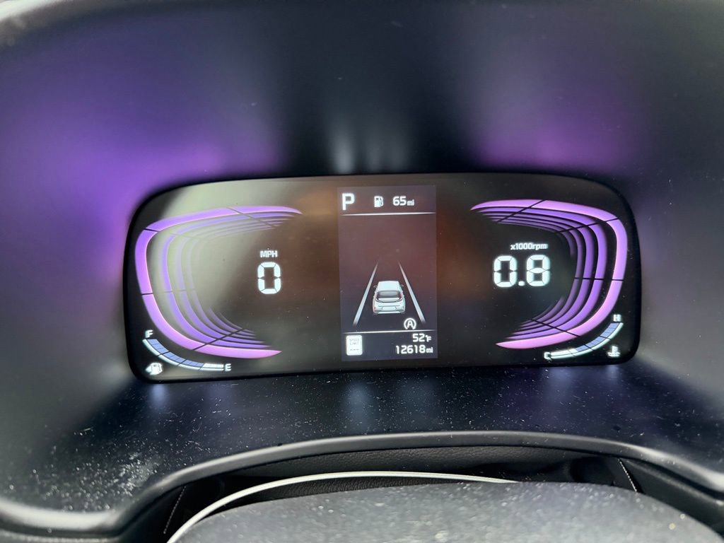 Used 2025 Kia Soul LX image 8