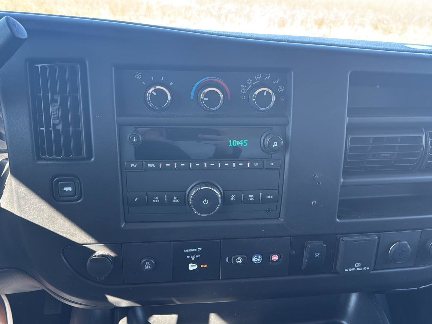Used 2022 GMC Savana 3500 w/ Power Convenience Package RWD image 15