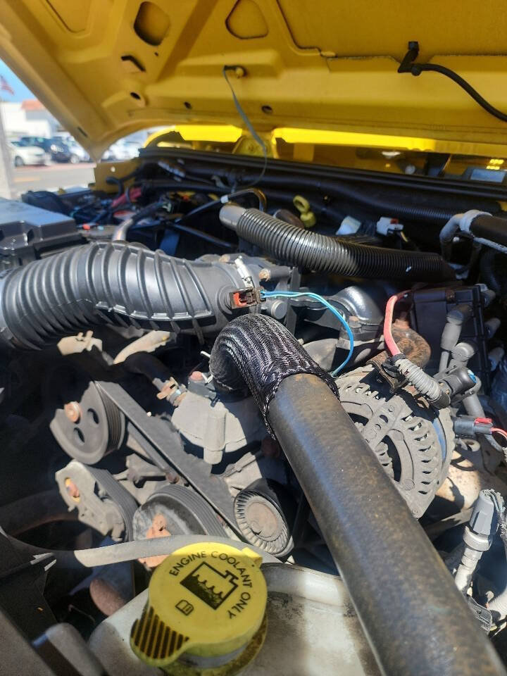 Used 2009 Jeep Wrangler X AWD/4WD image 13