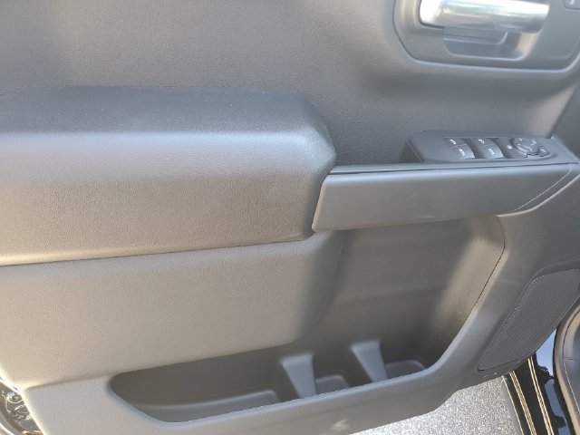 New 2026 Chevrolet Silverado 1500 Custom AWD/4WD image 19