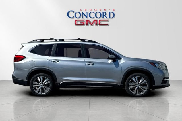 Used 2020 Subaru Ascent Premium w/ Sport Package AWD/4WD image 3