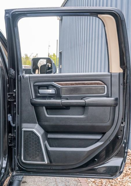 Used 2021 RAM 3500 Laramie image 39