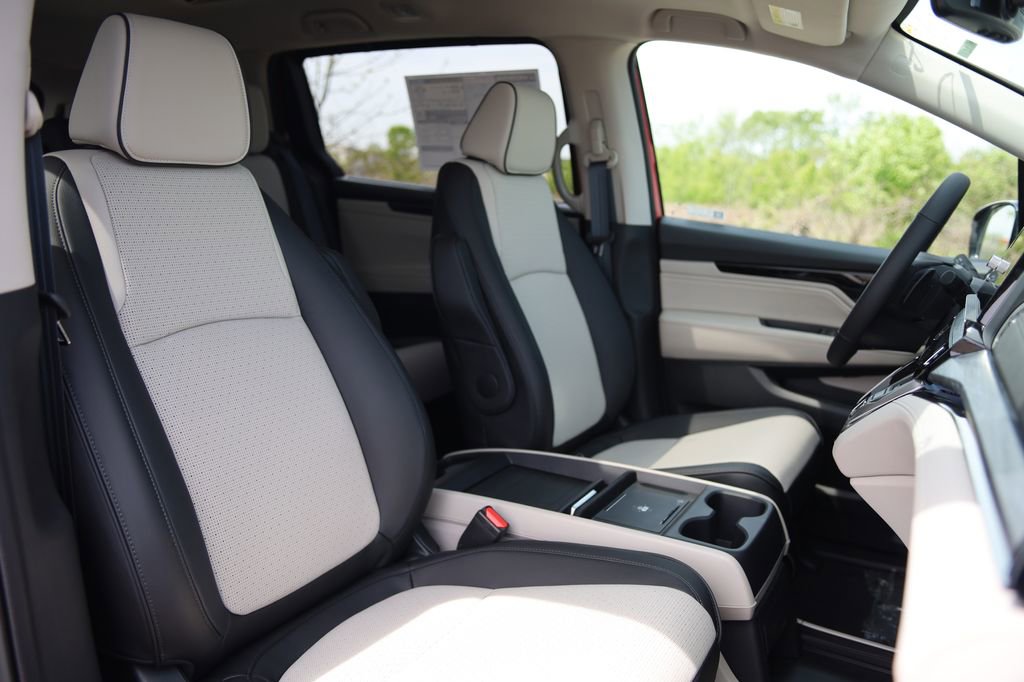 New 2026 Honda Odyssey Elite image 38