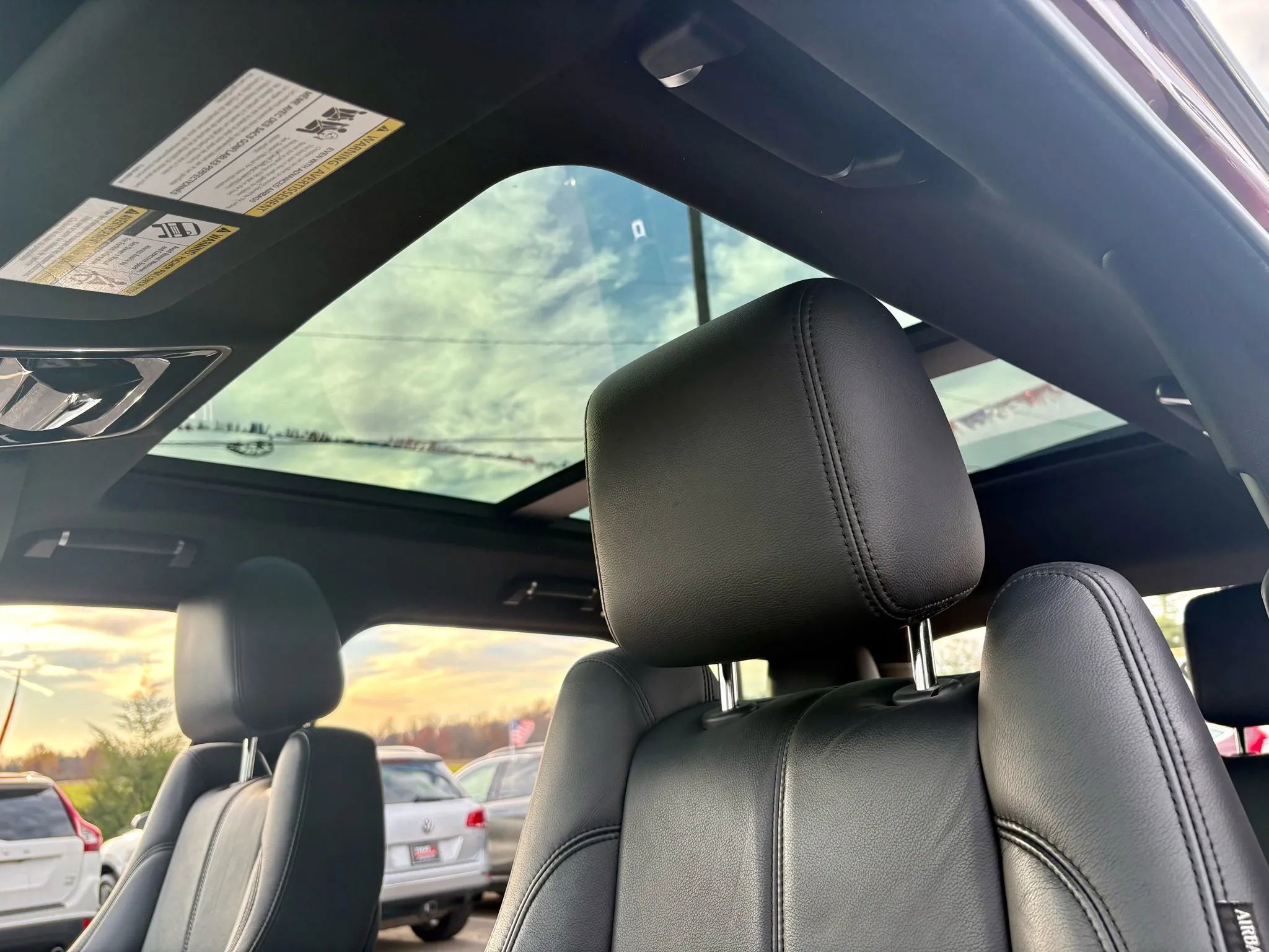 Used 2017 Land Rover Range Rover image 14