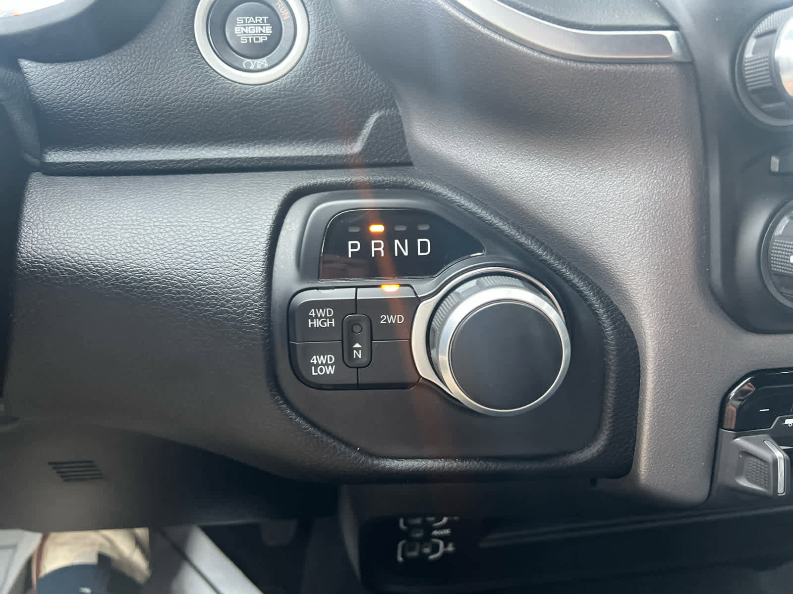 Used 2024 RAM 2500 Big Horn image 28