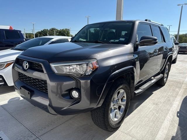 Used 2019 Toyota 4Runner SR5 Premium RWD image 2