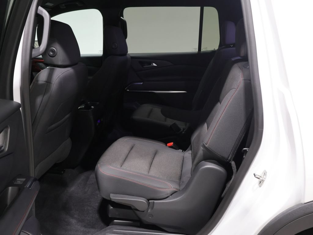 Used 2024 Chevrolet Traverse Z71 AWD/4WD image 18