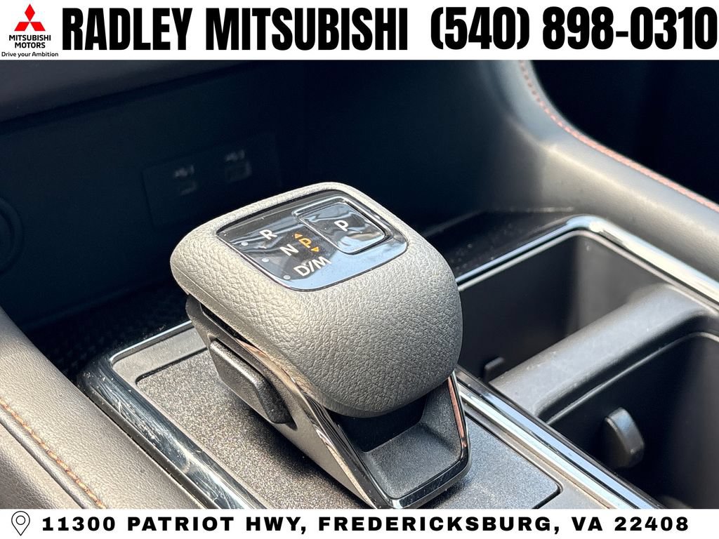 Used 2023 Nissan Pathfinder Rock Creek AWD/4WD image 11