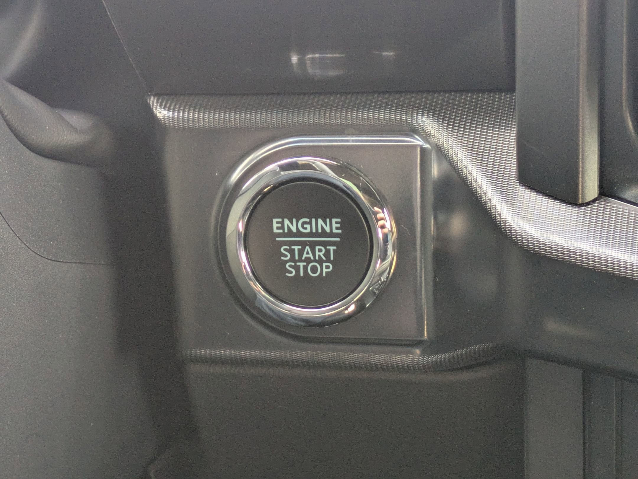 Used 2025 Ford F150 Lariat w/ Equipment Group 501A Mid image 17