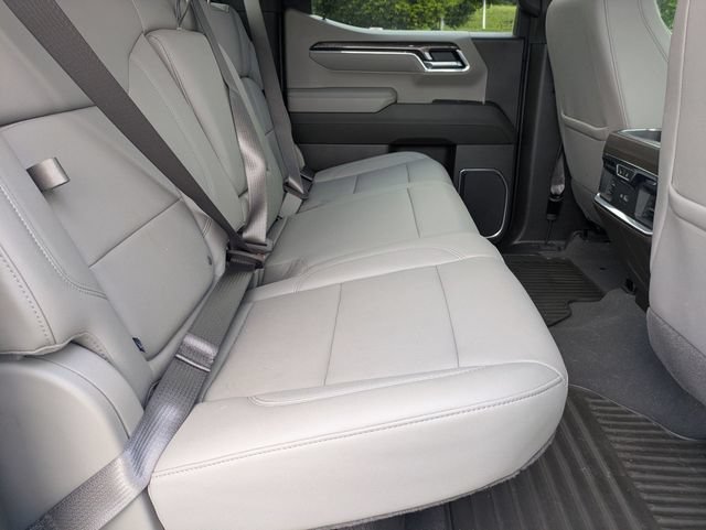 Used 2024 Chevrolet Silverado 1500 LTZ w/ Technology Package AWD/4WD image 26