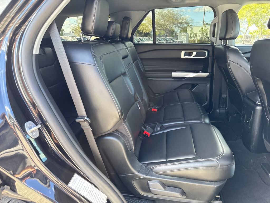 Certified 2023 Ford Explorer XLT w/ Equipment Group 202A image 23