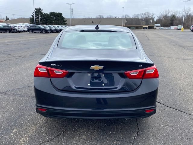 Used 2023 Chevrolet Malibu LT FWD image 4