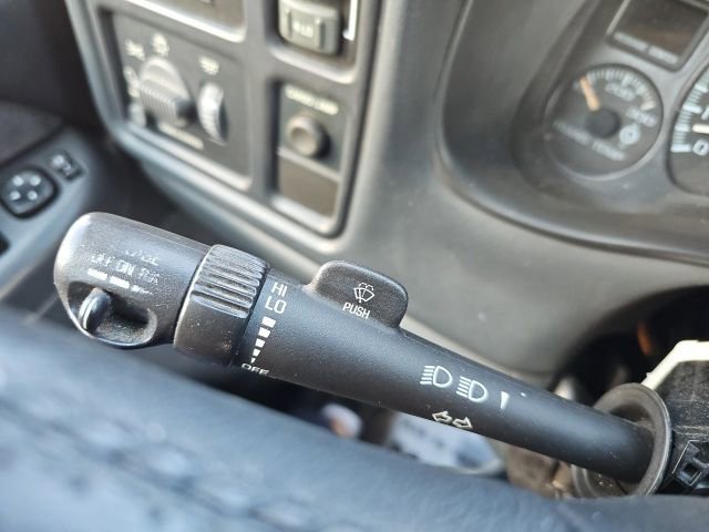 Used 2001 GMC Sierra 1500 SLE w/ SLT Marketing Option Pkg image 43