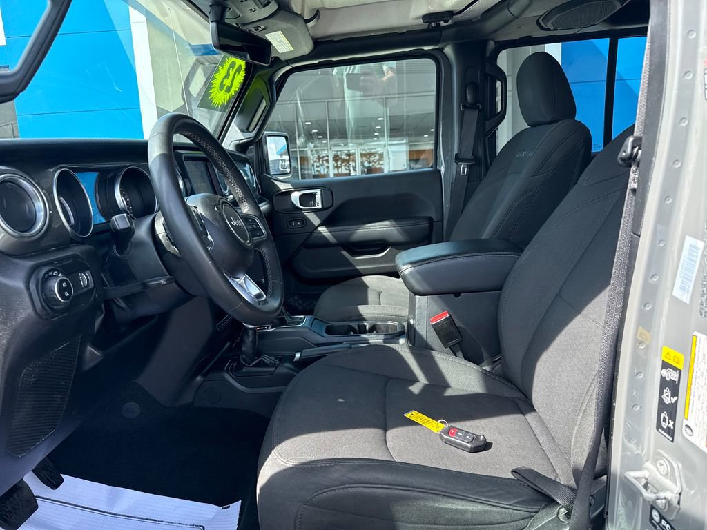 Used 2023 Jeep Gladiator Overland image 10