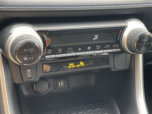 Used 2023 Toyota RAV4 SE image 36