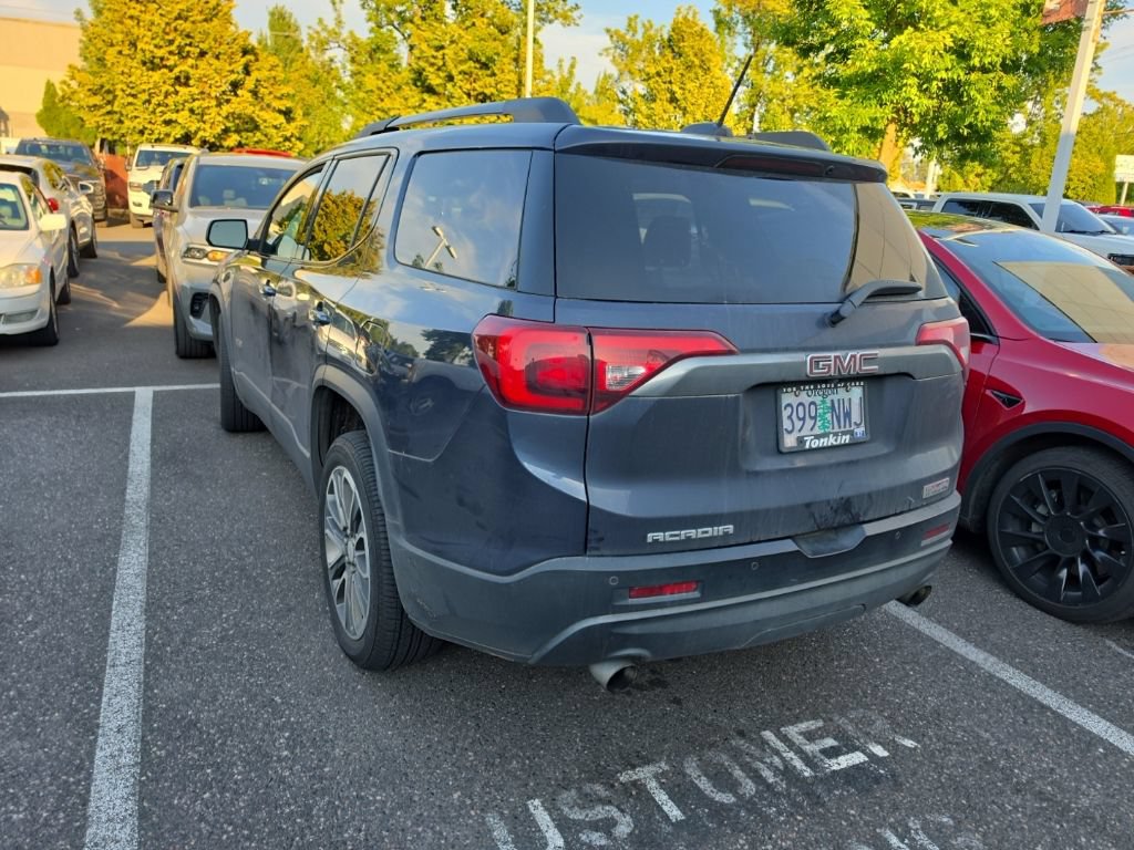 Used 2018 GMC Acadia SLT AWD/4WD image 4