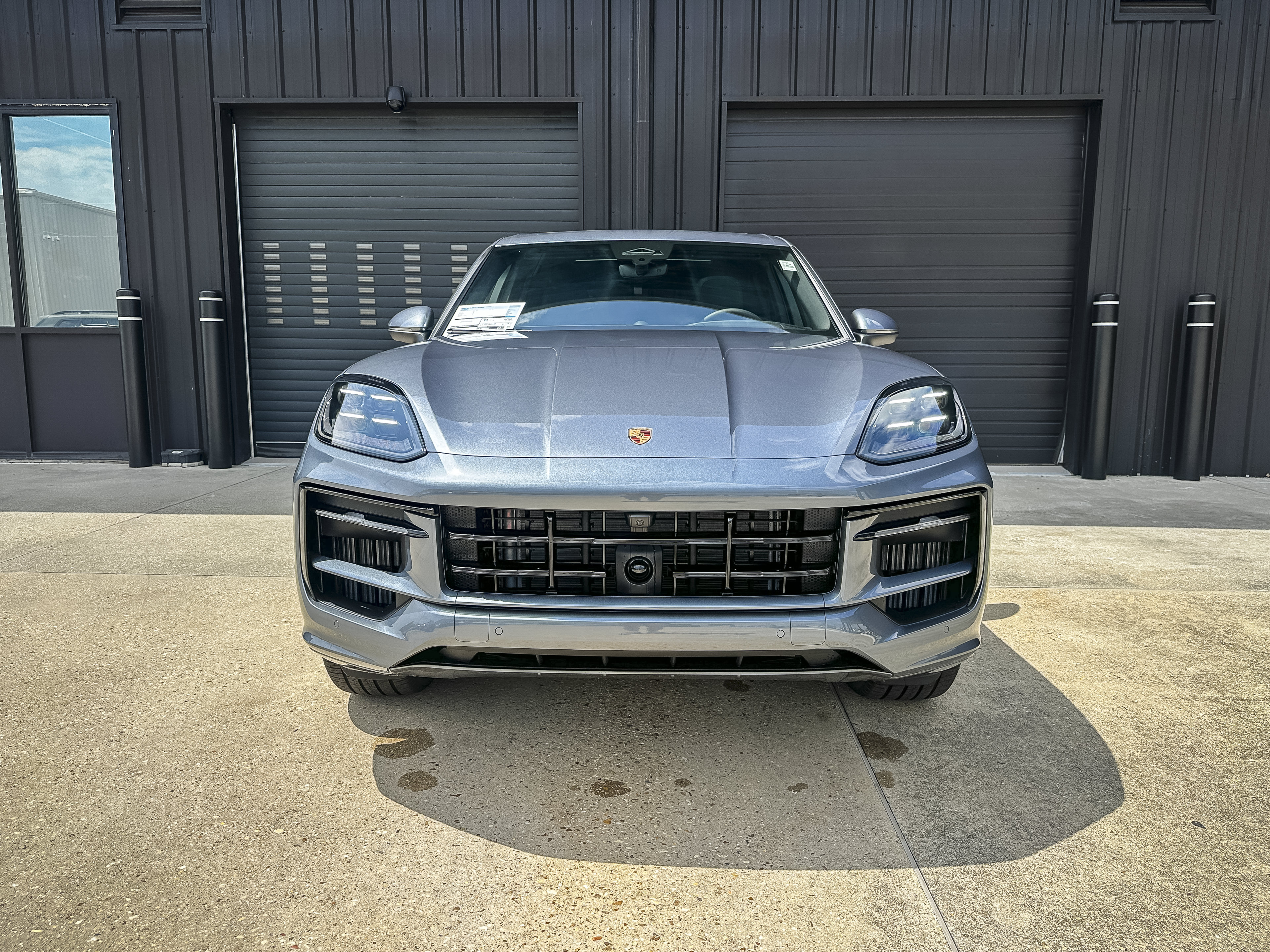New 2026 Porsche Cayenne AWD/4WD image 2
