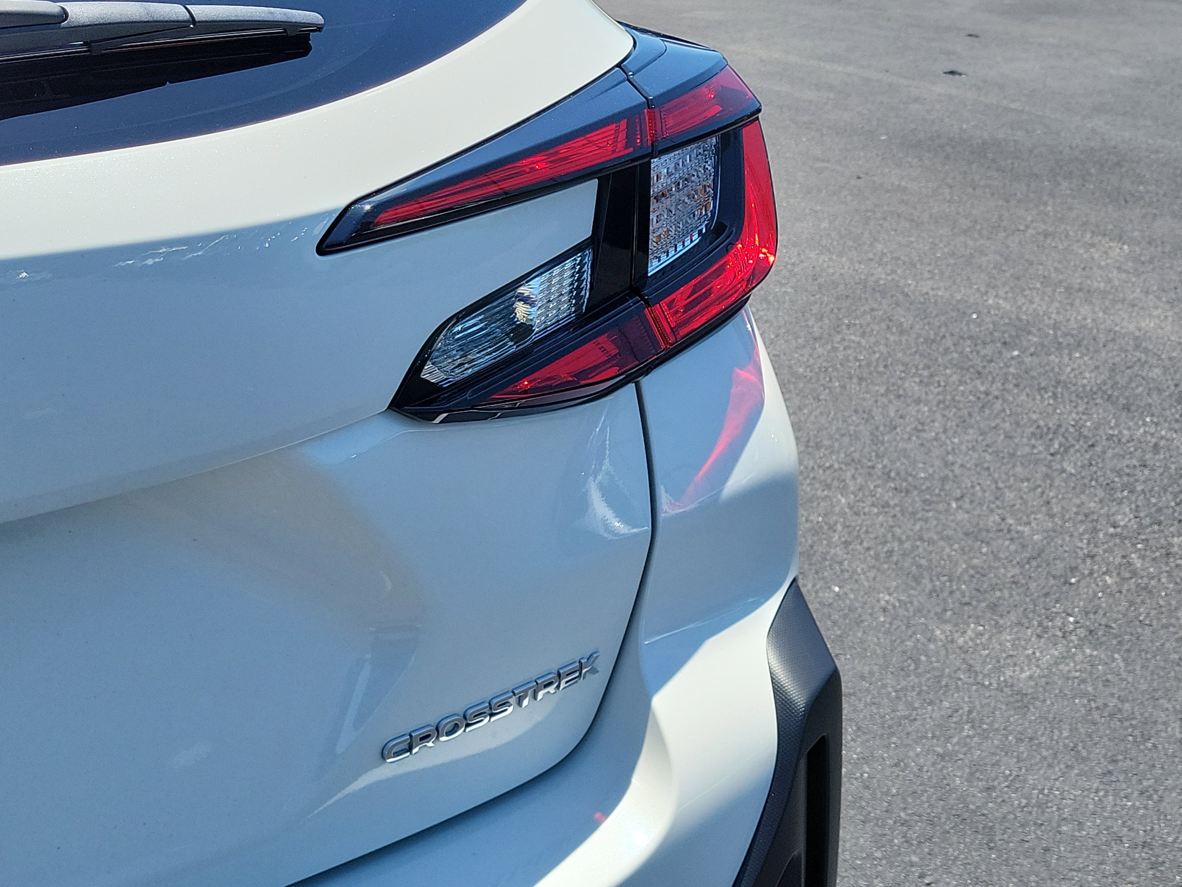 Used 2024 Subaru Crosstrek 2.0i Premium AWD/4WD image 11
