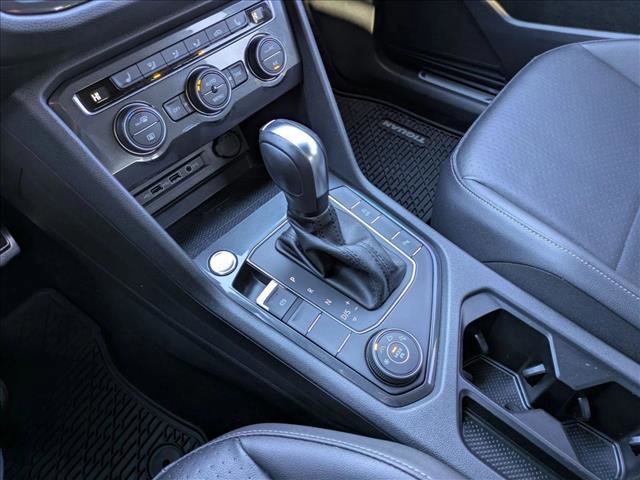 Used 2020 Volkswagen Tiguan SE R-Line image 12