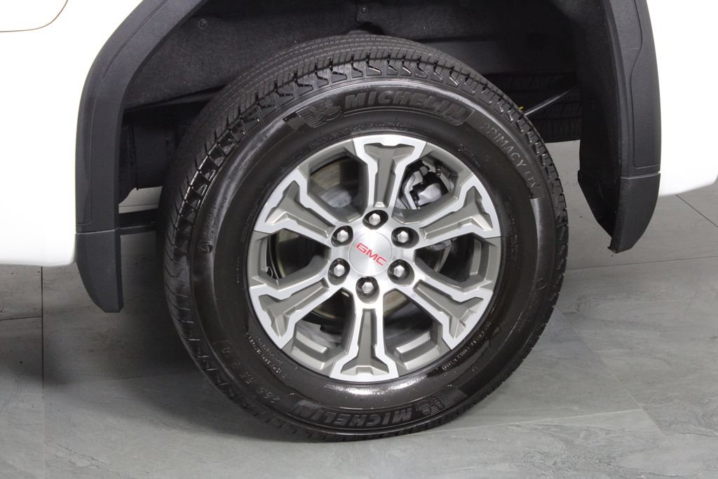 Used 2026 GMC Sierra 1500 SLT AWD/4WD image 14