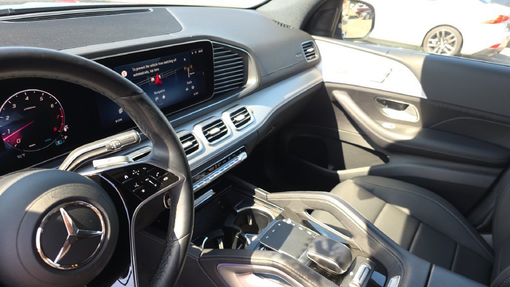 Certified 2025 Mercedes-Benz GLS 450 4MATIC image 21