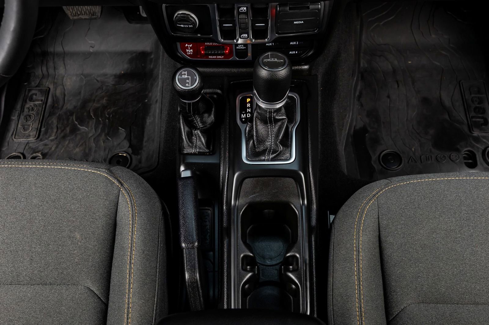 Used 2025 Jeep Gladiator Willys image 26