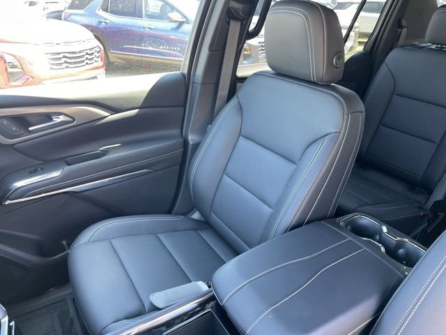 New 2026 Chevrolet Traverse LT w/ Driver Confidence Package AWD/4WD image 25