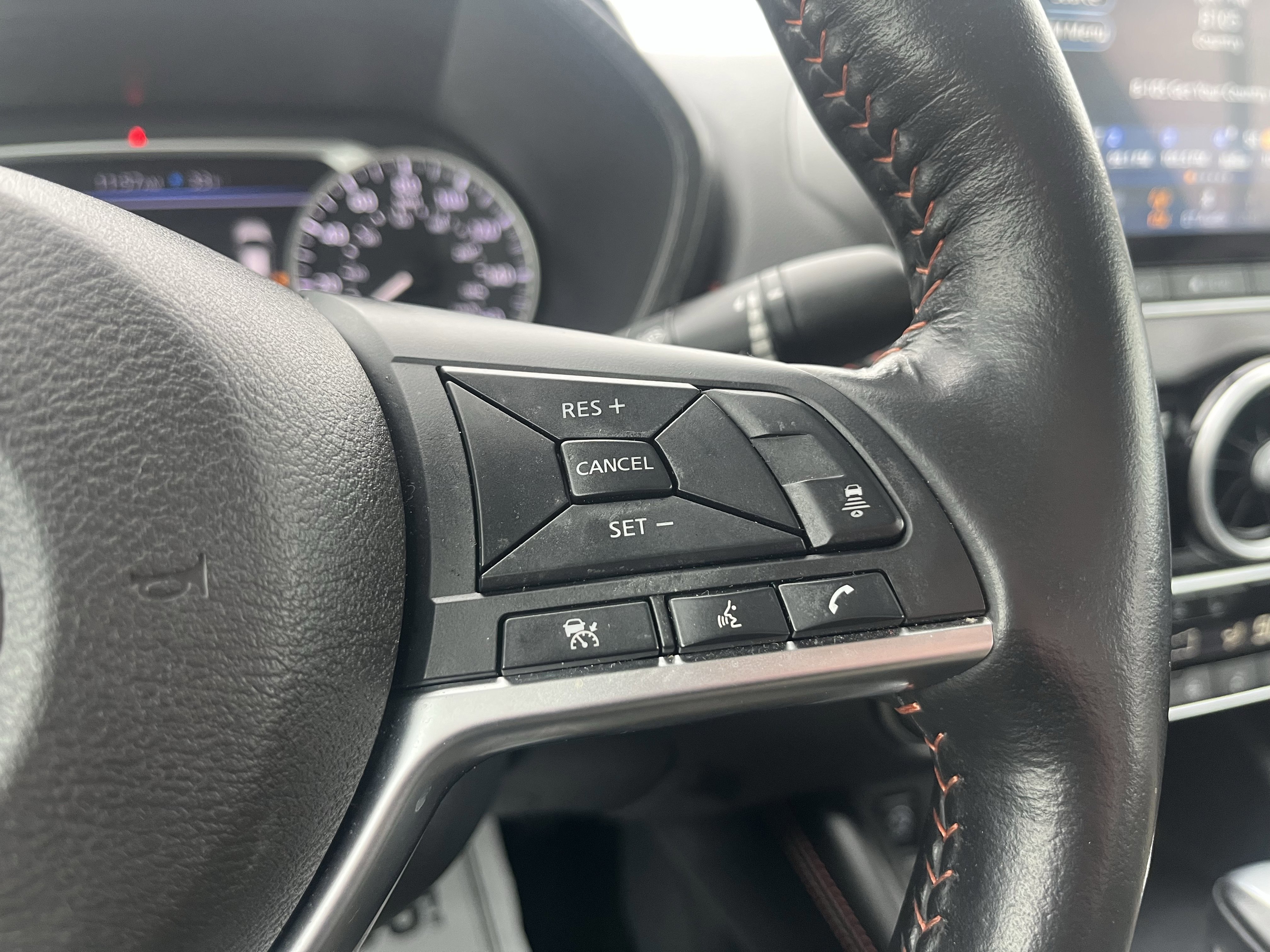 Used 2024 Nissan Sentra SR w/ SR Premium Package image 30